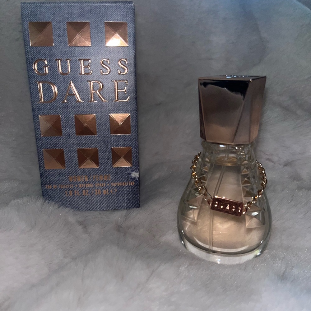 Women perfume
